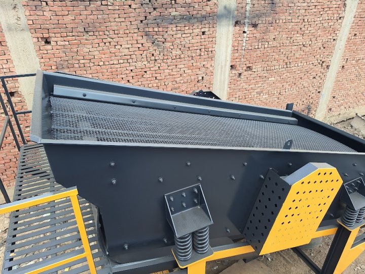 Sand & Crushed Stone Screeners and Ice Crushers